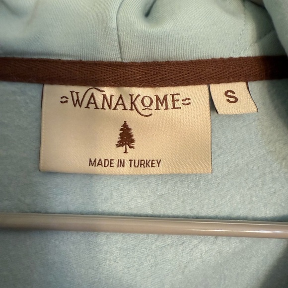 Wanakome Etta hoodie crop womans size S split neck - Picture 3 of 11